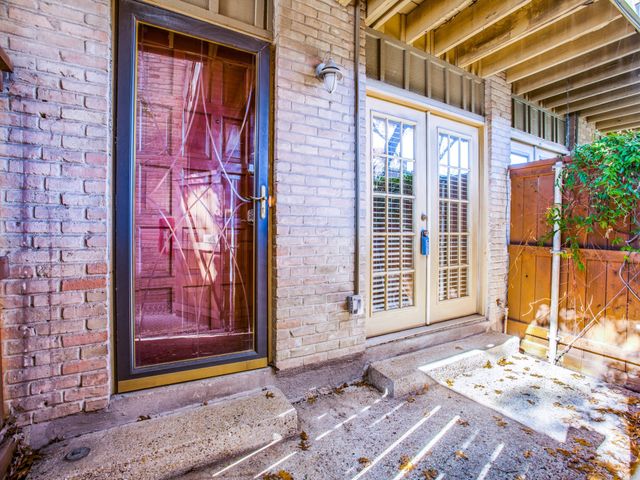 5916 Birchbrook Drive 136, Dallas, TX 75206