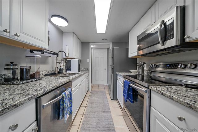 2525 S Dayton Way 2310, Denver, CO 80231