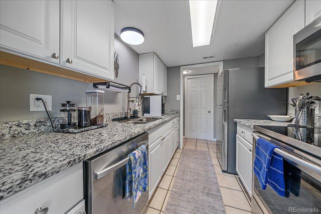 2525 S Dayton Way 2310, Denver, CO 80231