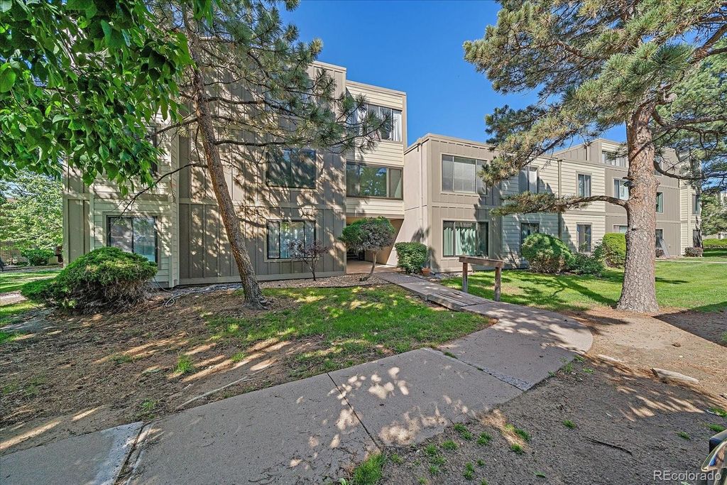 2525 S Dayton Way 2310, Denver, CO 80231