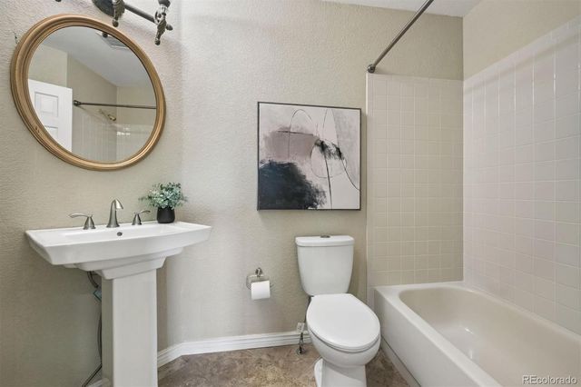 1971 Ashleigh Court, Highlands Ranch, CO 80126