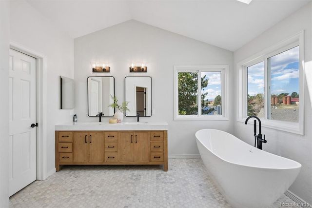 1971 Ashleigh Court, Highlands Ranch, CO 80126
