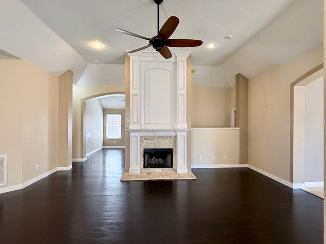 2607 Ridgeoak Trail, Mansfield, TX 76063