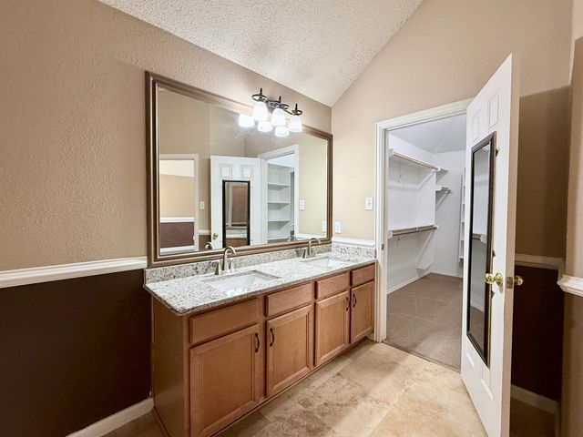 2607 Ridgeoak Trail, Mansfield, TX 76063