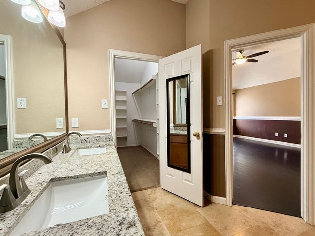 2607 Ridgeoak Trail, Mansfield, TX 76063