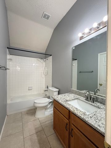 2607 Ridgeoak Trail, Mansfield, TX 76063