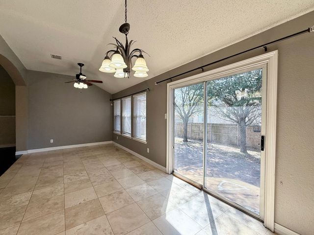 2607 Ridgeoak Trail, Mansfield, TX 76063