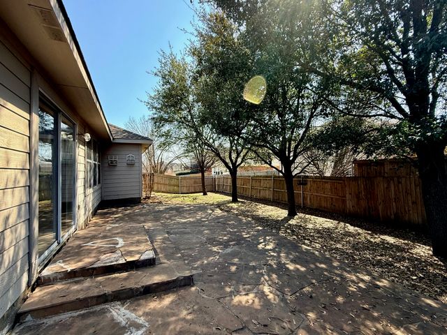 2607 Ridgeoak Trail, Mansfield, TX 76063