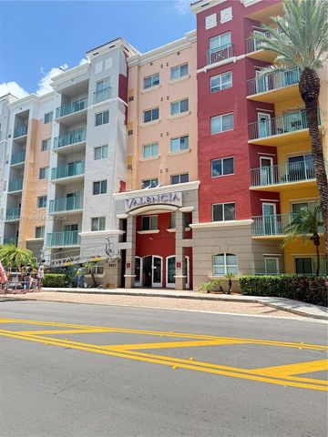 6001 SW 70th St 146, South Miami, FL 33143