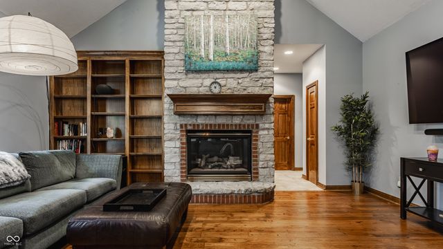 14696 Thor Run Drive, Fishers, IN 46040