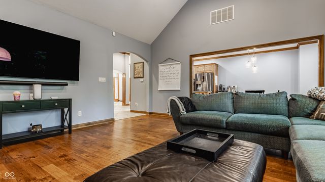 14696 Thor Run Drive, Fishers, IN 46040
