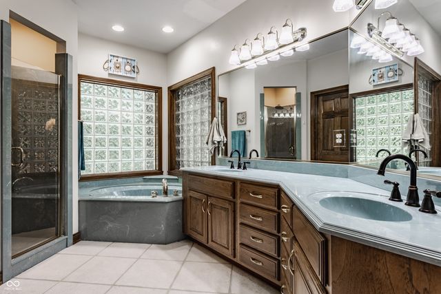14696 Thor Run Drive, Fishers, IN 46040