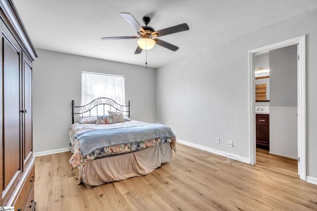 2601 Duncan Chapel Road Unit C301, Greenville, SC 29617