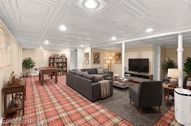 2774 Brady Drive, Bloomfield Hills, MI 48304