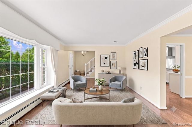 2774 Brady Drive, Bloomfield Hills, MI 48304