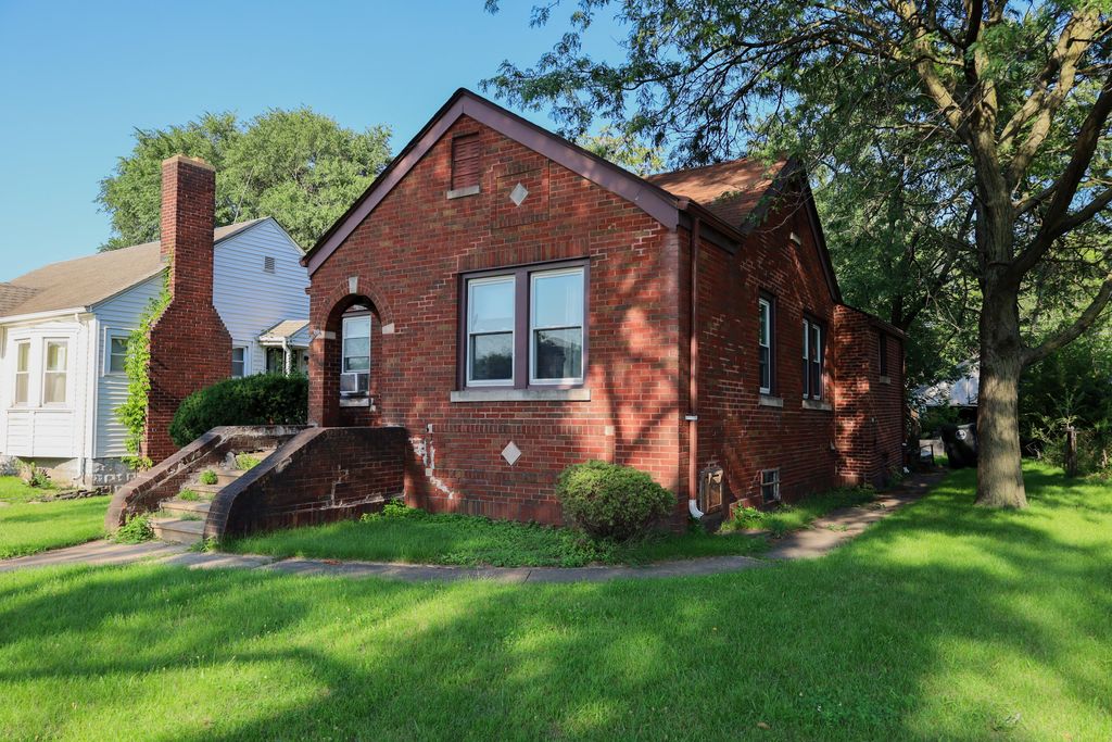 355 Lincoln Street, Gary, IN 46402