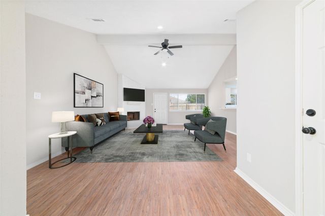 3407 Sandbrook Drive, Houston, TX 77066