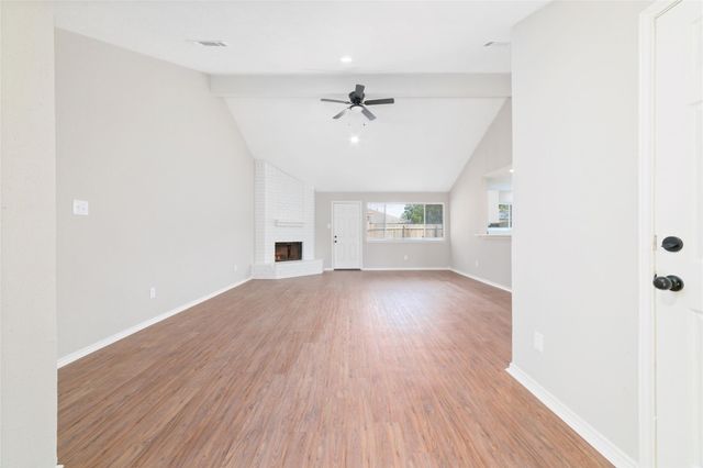 3407 Sandbrook Drive, Houston, TX 77066