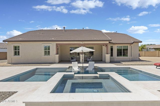 5481 S CROSSCREEK Drive, Chandler, AZ 85249