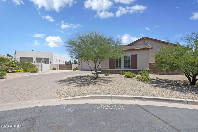 5481 S CROSSCREEK Drive, Chandler, AZ 85249