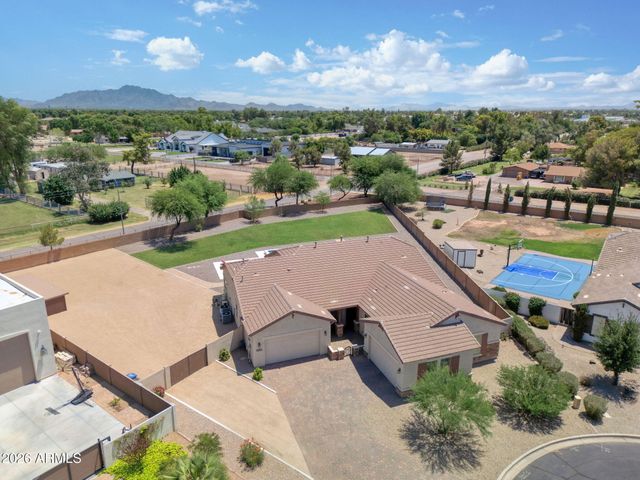 5481 S CROSSCREEK Drive, Chandler, AZ 85249