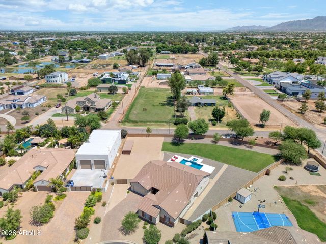 5481 S CROSSCREEK Drive, Chandler, AZ 85249
