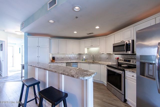 100 Olde Towne Yacht Club Drive 713, Beaufort, NC 28516