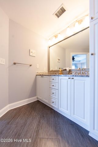 100 Olde Towne Yacht Club Drive 713, Beaufort, NC 28516