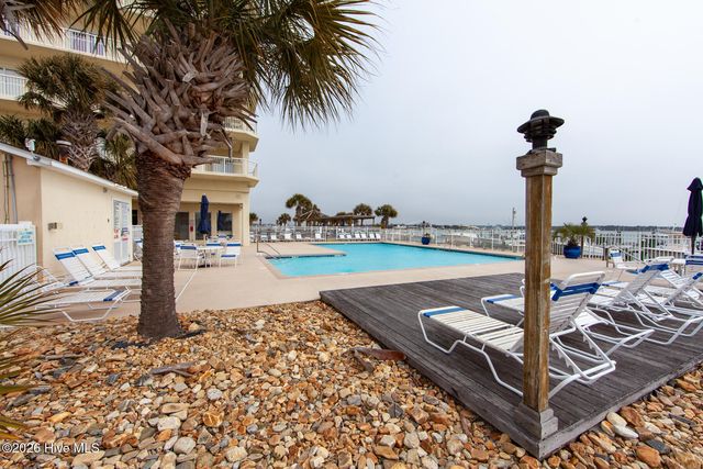 100 Olde Towne Yacht Club Drive 713, Beaufort, NC 28516