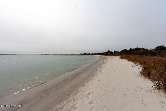 100 Olde Towne Yacht Club Drive 713, Beaufort, NC 28516