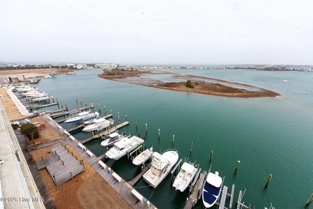 100 Olde Towne Yacht Club Drive 713, Beaufort, NC 28516