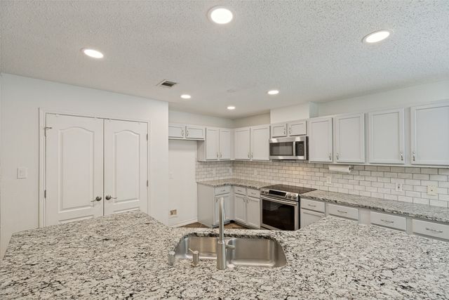 905 Larkspur Drive, Allen, TX 75002