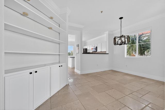 11015 Legacy Lane 304, Palm Beach Gardens, FL 33410