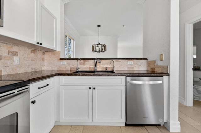 11015 Legacy Lane 304, Palm Beach Gardens, FL 33410