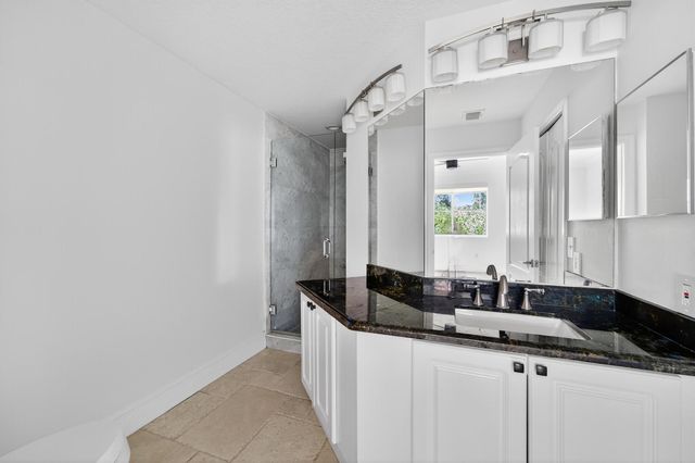 11015 Legacy Lane 304, Palm Beach Gardens, FL 33410