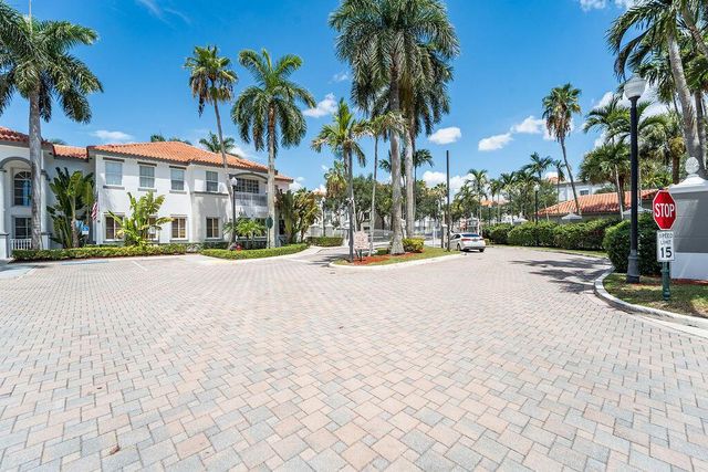 11015 Legacy Lane 304, Palm Beach Gardens, FL 33410