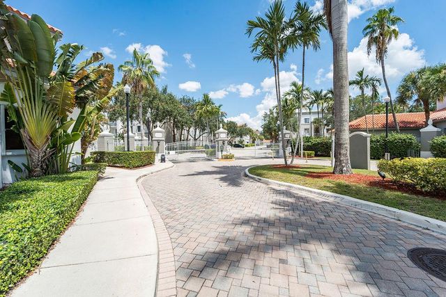 11015 Legacy Lane 304, Palm Beach Gardens, FL 33410