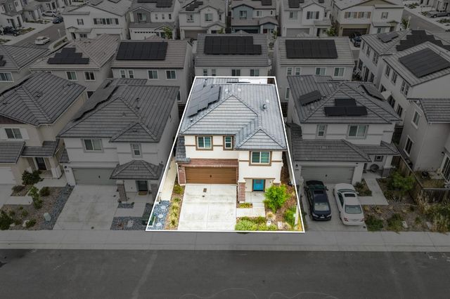 2712 Bedell St, Lincoln, CA 95648