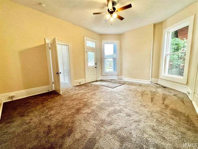 1926 W Indiana Street, Evansville, IN 47712