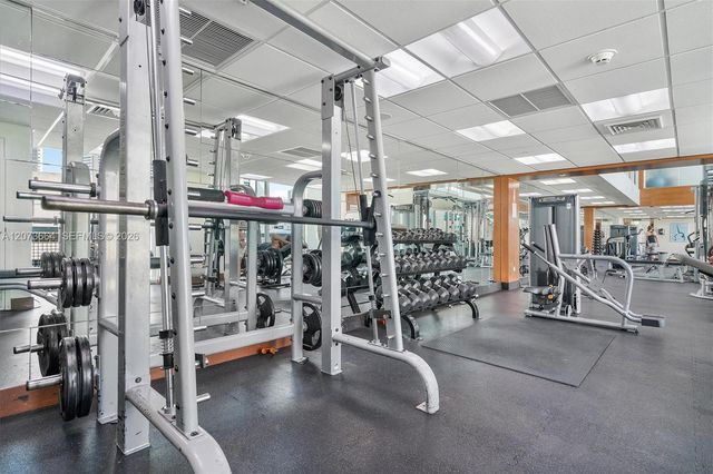 41 SE 5th Street 1111, Miami, FL 33131