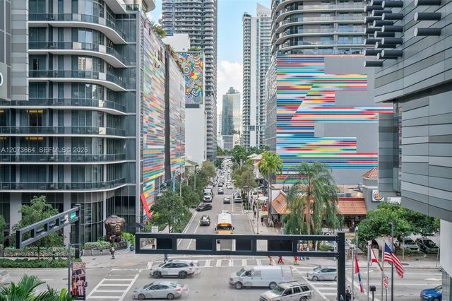 41 SE 5th Street 1111, Miami, FL 33131