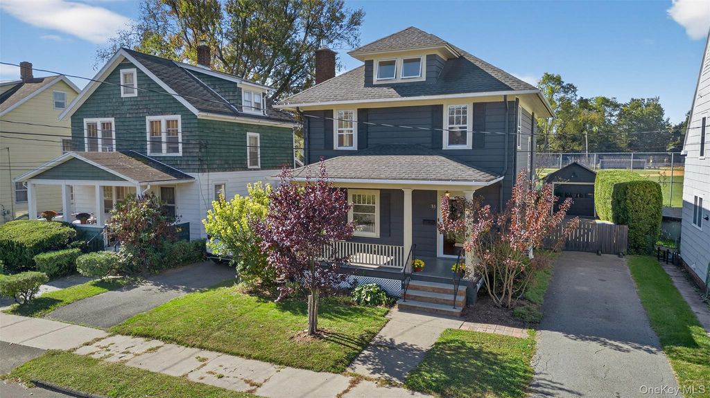 35 Roosevelt Avenue, Kingston, NY 12401