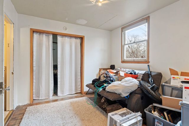 927 E Augusta Ave, Spokane, WA 99207