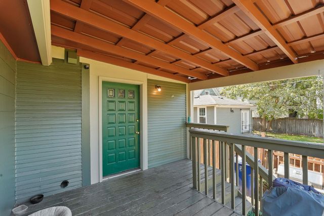 927 E Augusta Ave, Spokane, WA 99207