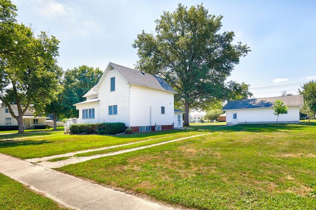 212 NE Elm Street, Greenfield, IA 50849