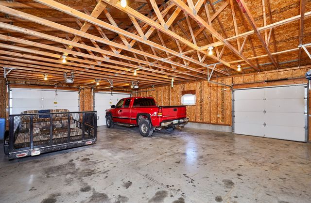 212 NE Elm Street, Greenfield, IA 50849