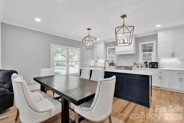 1068 Belmont Village Drive, Belmont, NC 28012