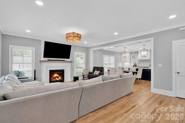 1068 Belmont Village Drive, Belmont, NC 28012