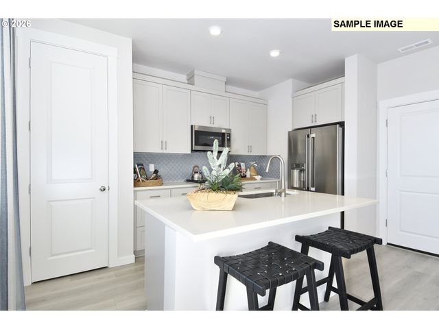 18625 Sw SUGARLOAF Ln, Beaverton, OR 97007