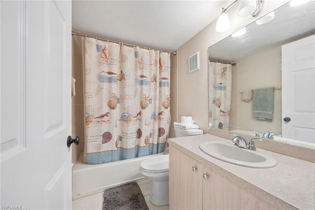 1022 46th ST 1D, Cape Coral, FL 33904